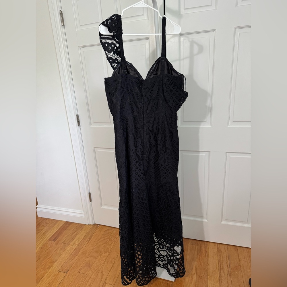 NWT City Chic Femme Fatale Lace Maxi Dress Size 18 - Picture 4 of 4